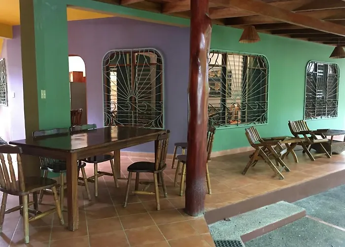 Tortuga Lodge